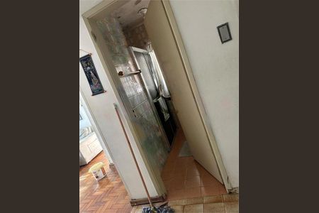 Casa à venda com 220m², 3 quartos e 2 vagas