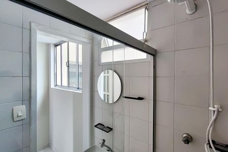 Apartamento à venda com 84m², 3 quartos e 1 vaga Apartamento à venda com 84m², 3 quartos e 1 vagaBanheiro da Suíte