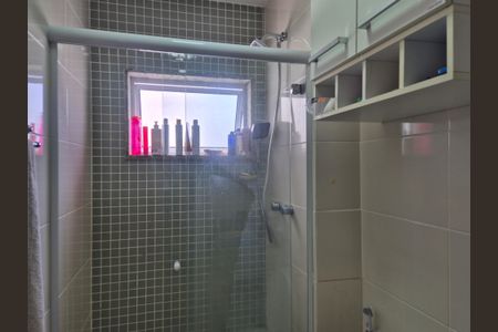 Apartamento à venda com 124m², 3 quartos e 2 vagas Apartamento à venda com 124m², 3 quartos e 2 vagasBanheiro da Suíte