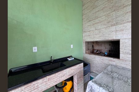 Casa à venda com 120m², 2 quartos e 2 vagasÁrea comum