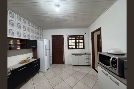 Casa à venda com 120m², 2 quartos e 2 vagasCozinha