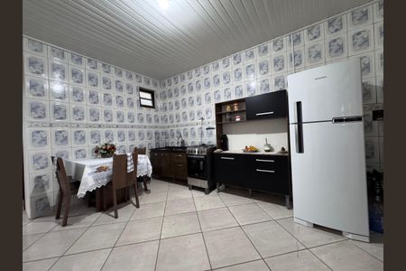 Casa à venda com 120m², 2 quartos e 2 vagasCozinha