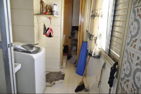 Apartamento à venda com 70m², 3 quartos e 1 vagaÁrea de Serviço