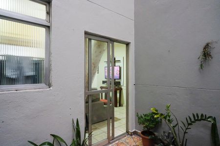 Apartamento à venda com 70m², 2 quartos e 1 vagaVaranda