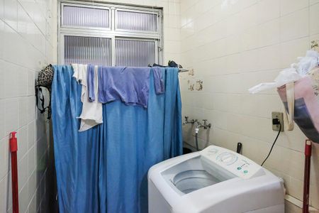 Apartamento à venda com 70m², 2 quartos e 1 vagaÁrea de serviço