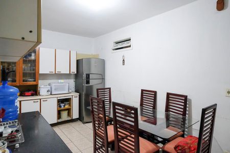 Apartamento à venda com 70m², 2 quartos e 1 vagaCozinha