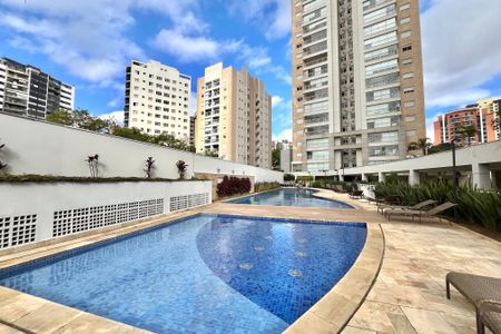 Apartamento à venda com 108m², 3 quartos e 2 vagas Apartamento à venda com 108m², 3 quartos e 2 vagasÁrea comum - Piscina