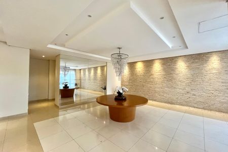 Apartamento à venda com 108m², 3 quartos e 2 vagas Apartamento à venda com 108m², 3 quartos e 2 vagasHall social