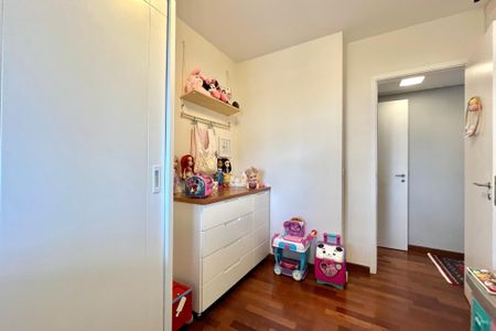 Apartamento à venda com 108m², 3 quartos e 2 vagas Apartamento à venda com 108m², 3 quartos e 2 vagasQuarto 1