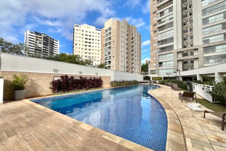 Apartamento à venda com 108m², 3 quartos e 2 vagas Apartamento à venda com 108m², 3 quartos e 2 vagasÁrea comum - Piscina