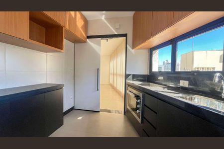 Apartamento à venda com 77m², 3 quartos e 2 vagas