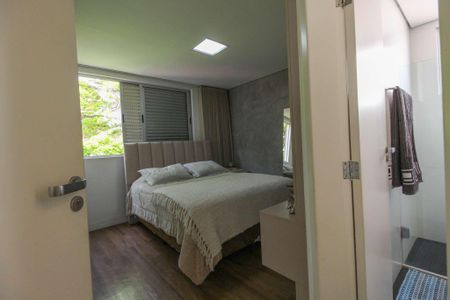 Apartamento à venda com 219m², 5 quartos e 2 vagas