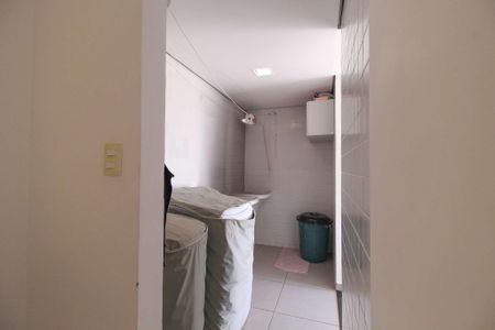 Apartamento à venda com 219m², 5 quartos e 2 vagas