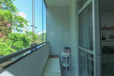 Apartamento à venda com 219m², 5 quartos e 2 vagas