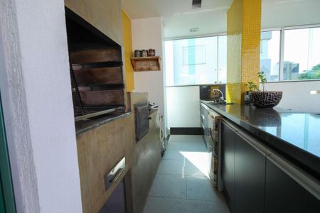 Apartamento à venda com 219m², 5 quartos e 2 vagas