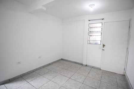 Sala de casa para alugar com 2 quartos, 100m² em Jardim Santo Antonio, São Paulo