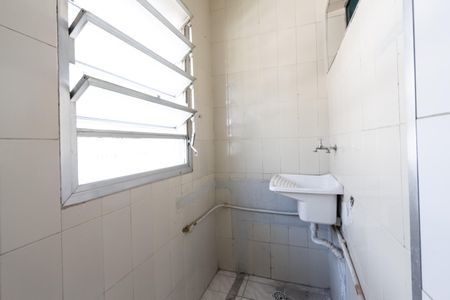 Apartamento para alugar com 74m², 2 quartos e sem vaga Apartamento para alugar com 74m², 2 quartos e sem vagaÁrea de Serviço