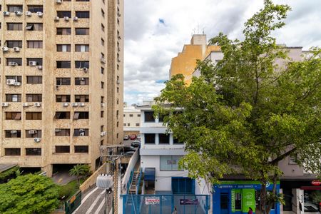 Apartamento para alugar com 85m², 2 quartos e 1 vagaVista do Quarto 2