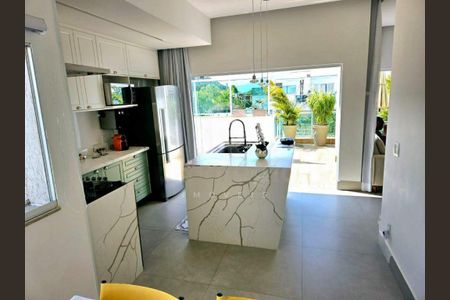 Apartamento à venda com 160m², 3 quartos e 2 vagas