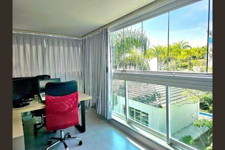 Apartamento à venda com 160m², 3 quartos e 2 vagas