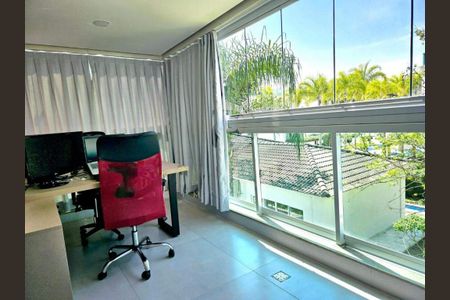 Apartamento à venda com 160m², 3 quartos e 2 vagas