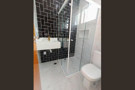 Casa à venda com 2 quartos, 146m² em Parque Sao Domingos, São Paulo