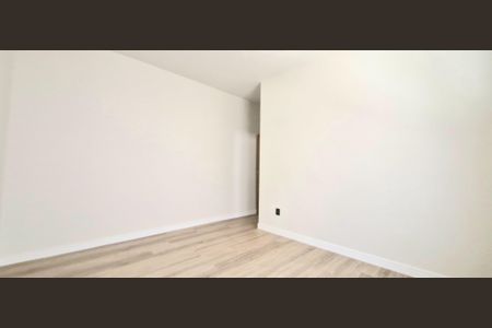 Casa à venda com 199m², 3 quartos e 3 vagasSuíte