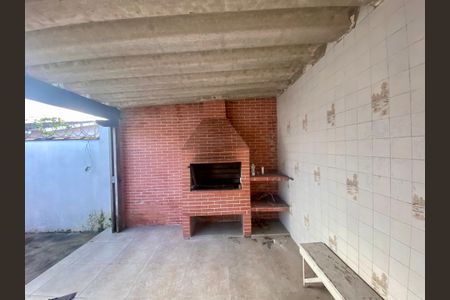 Casa para alugar com 263m², 3 quartos e 4 vagas Casa para alugar com 263m², 3 quartos e 4 vagasQuintal