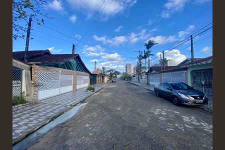 Casa para alugar com 263m², 3 quartos e 4 vagas Casa para alugar com 263m², 3 quartos e 4 vagasFachada