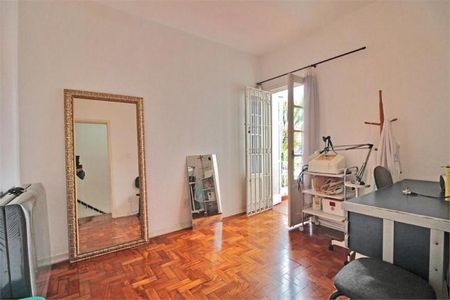Casa à venda com 3 quartos, 157m² em Campo Belo, São Paulo