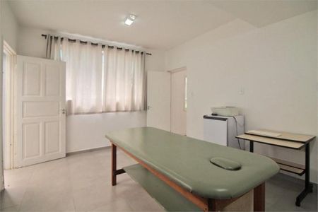 Casa à venda com 157m², 3 quartos e 2 vagas