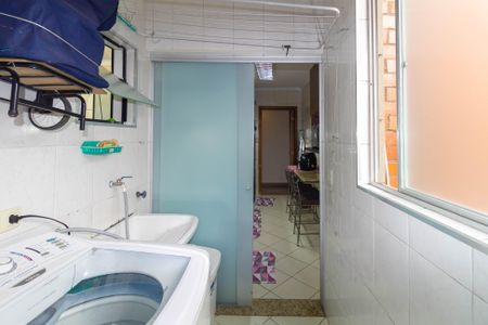 Apartamento à venda com 61m², 3 quartos e sem vaga Apartamento à venda com 61m², 3 quartos e sem vagaÁrea de Serviço