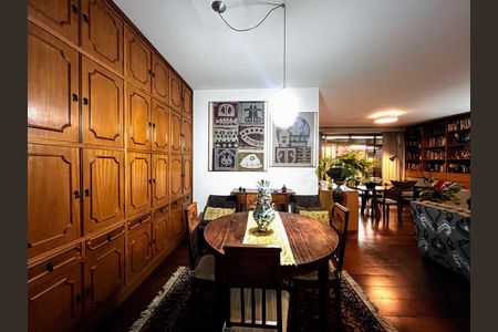 Sala de apartamento à venda com 3 quartos, 184m² em Centro, Campinas