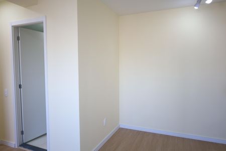 Sala de apartamento para alugar com 2 quartos, 44m² em Socorro, São Paulo
