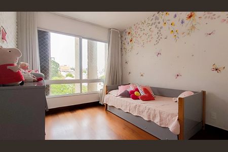 Apartamento à venda com 170m², 3 quartos e 2 vagas Apartamento à venda com 170m², 3 quartos e 2 vagasQuarto 2