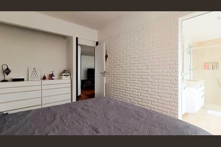 Apartamento à venda com 170m², 3 quartos e 2 vagas Apartamento à venda com 170m², 3 quartos e 2 vagasSuíte