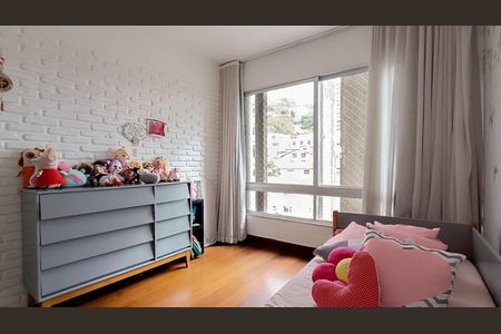 Apartamento à venda com 170m², 3 quartos e 2 vagas Apartamento à venda com 170m², 3 quartos e 2 vagasQuarto 2