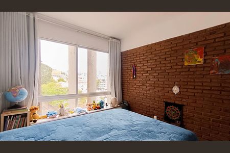 Apartamento à venda com 170m², 3 quartos e 2 vagas Apartamento à venda com 170m², 3 quartos e 2 vagasQuarto 1