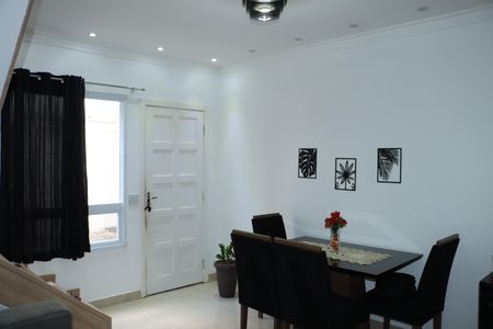 Sala de casa de condomínio para alugar com 2 quartos, 64m² em Centreville, Cotia