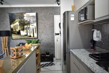 Apartamento à venda com 70m², 2 quartos e 2 vagas Apartamento à venda com 70m², 2 quartos e 2 vagasCozinha