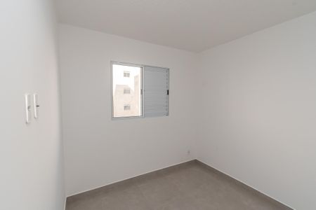 Quarto 2 de apartamento para alugar com 2 quartos, 48m² em Jardim Santa Esmeralda, Hortolândia
