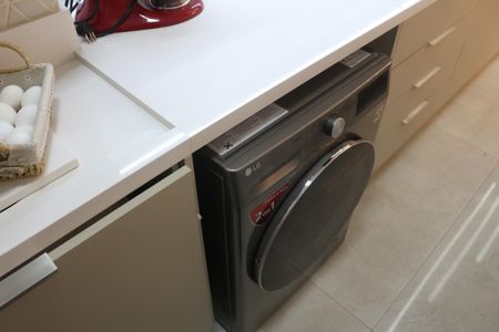 Apartamento à venda com 80m², 2 quartos e 2 vagasÁrea de Serviço