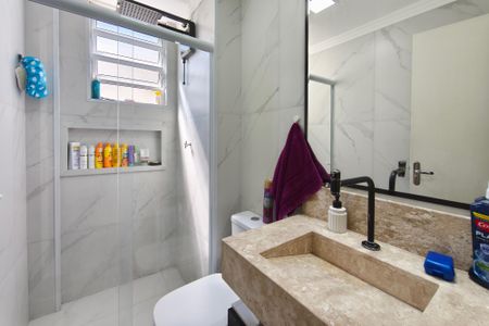 Banheiro Social de apartamento à venda com 2 quartos, 55m² em Parque Residencial Vila União, Campinas