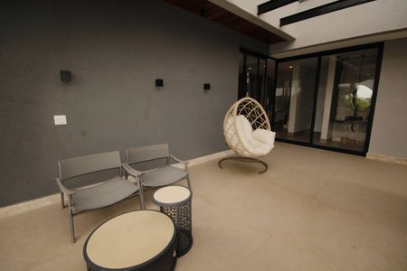 Casa de condomínio à venda com 523m², 4 quartos e 4 vagasPiscina