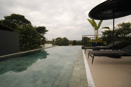 Casa de condomínio à venda com 523m², 4 quartos e 4 vagasPiscina