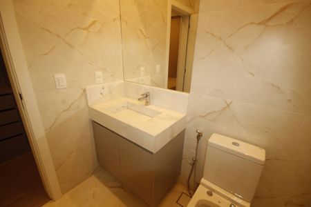 Casa de condomínio à venda com 523m², 4 quartos e 4 vagasbanheiro 2