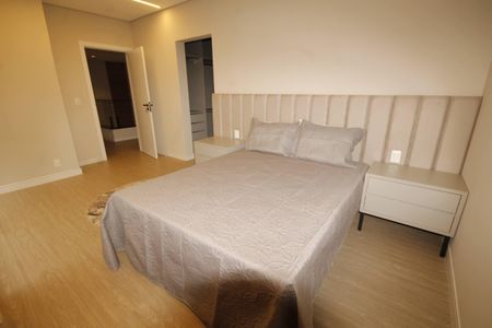 Casa de condomínio à venda com 523m², 4 quartos e 4 vagasquarto 3