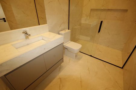 Casa de condomínio à venda com 523m², 4 quartos e 4 vagasbanheiro 3