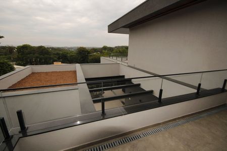 Casa de condomínio à venda com 523m², 4 quartos e 4 vagasvista