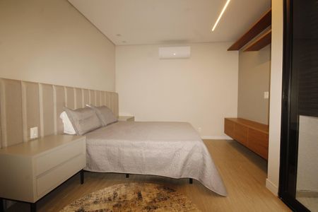 Casa de condomínio à venda com 523m², 4 quartos e 4 vagasquarto 3